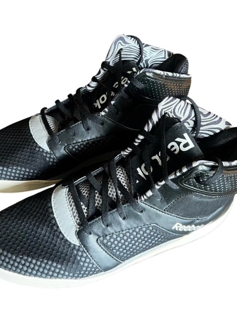 Reebok Les Mills UrTempo Mid Dance Shoes Black White 9.5